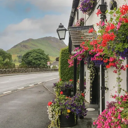 Red Lion Cottage *